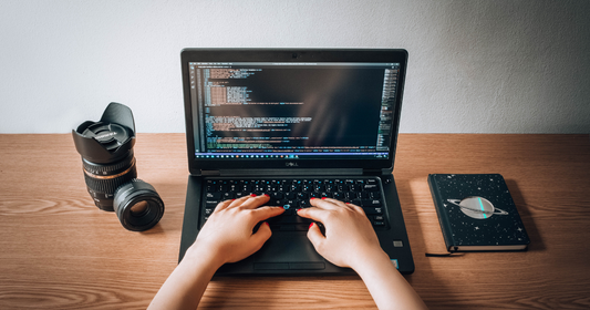 Consultant tech & développeur freelance au Paraguay : structurer son activité à 0 % en 2026