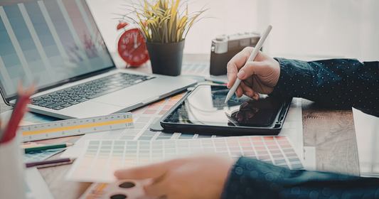 Graphiste & designer freelance au Paraguay : structurer sa création à 0 % en 2026